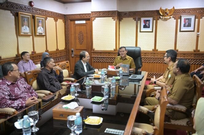 
					Terima Audiensi LLDIKTI, Wagub Fadhlullah Dorong Penguatan SDM dan Kolaborasi dengan PTS