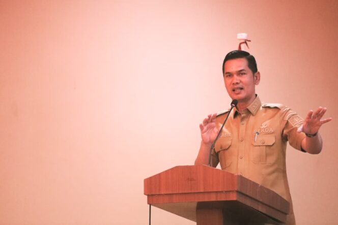 
					Sekretaris Daerah (Sekda) Aceh, M. Nasir,