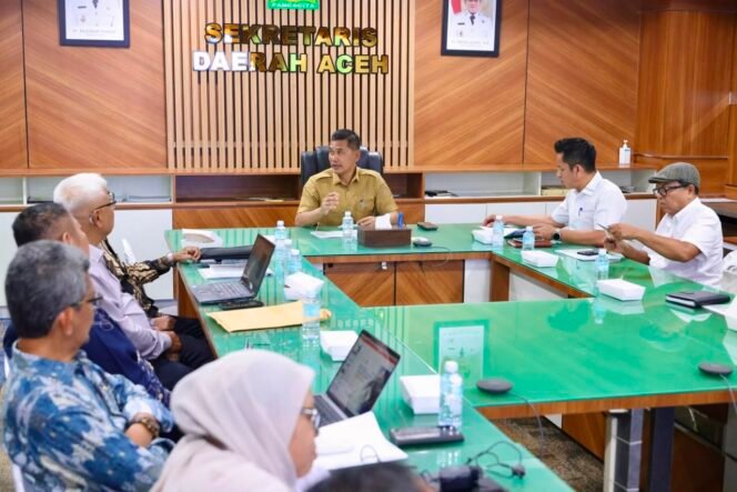 
					Sekda Aceh Sambut Rencana Investasi Pabrik Metanol di Lhokseumawe
