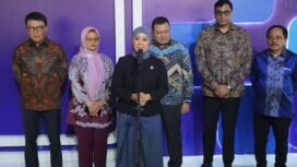 Menteri Komunikasi dan Digital (Menkomdigi), Meutya Hafid, dalam Komitmen Bersama Implementasi Registrasi Pelanggan Berbasis Data Biometrik pada Kamis (23/7/2026) mengatakan tahap terpenting setelah kebijakan diberlakukan adalah memastikan implementasinya berjalan konsisten hingga ke tingkat paling bawah. (Foto: Amiri Yandi/InfoPublik)