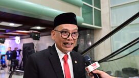 Anggota Komisi X DPR RI Abdul Fikri Faqih saat diwawancarai di Senayan, Jakarta, Jumat (14/08/2026). Foto: Fadli/Mahendra