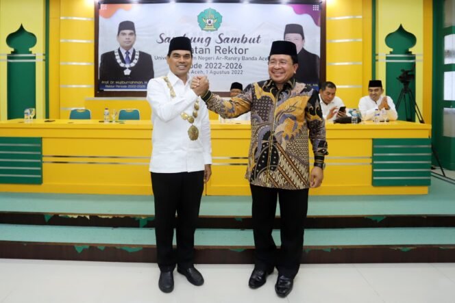 
					Warul Walidin dalam Kenangan Mujiburrahman: Guru Bangsa dan Rektor Senior UIN Ar-Raniry