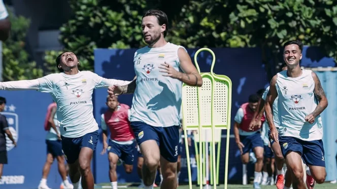 
					Persib Matangkan Strategi Hadapi Manila Digger di Playoff ACL 2