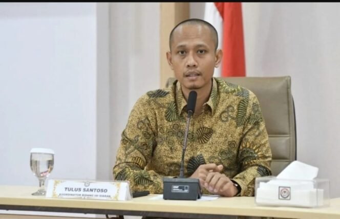 
					Komisioner KPI Pusat, Tulus Santoso