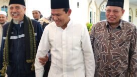 Wakil Gubernur Aceh, H. Fadhlullah, SE, menghadiri Haul ke-4 Tgk. H. Muhammad Amin bin Mahmud Syah atau yang lebih dikenal dengan Abu Tumin, pimpinan Dayah Al Madinatuddiniyah Babussalam, Blang Bladeh, Kabupaten Bireuen, Minggu (16/8/2026).