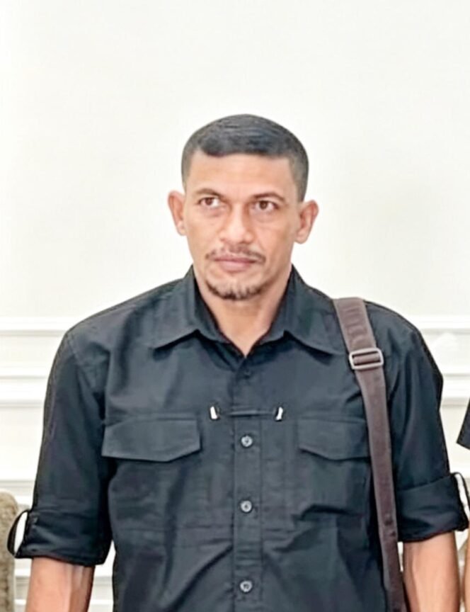 
					Ketua Umum Lembaga Peumulia Bangsa Atjeh (PBA), Subki Mohammad Bintang