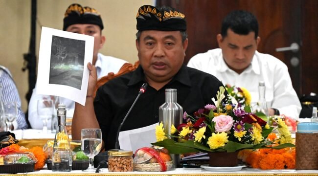Anggota Komisi III DPR RI Nyoman Parta saat mengikuti Kunjungan Kerja Spesifik Komisi III DPR RI ke Bali, Jumat (25/9/2026). Foto: Yhusanti/Karisma
