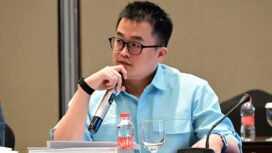 Anggota Komisi I DPR RI Abraham Sridjaja saat mengikuti agenda Kunjungan Kerja Spesifik Komisi I DPR RI bersama BAKTI Kemenkomdigi di Surabaya, Jawa Timur, Kamis (17/9/2026). Foto: Saum/jk