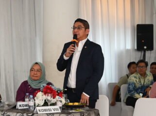 Anggota Komisi VIII DPR RI Sigit Purnomo dalam kunjungan kerja spesifik Komisi VIII DPR ke Kantor Kemenhaj Kab. Tangerang, Kamis (17/9/2026). Foto: Tasya/Karisma