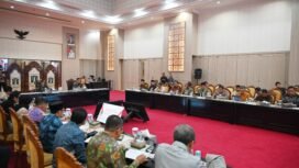 Baleg DPR RI menyerap aspirasi dari Pemda hingga Akademisi soal penyusunan Prolegnas 2027 dalam Kunjungan Kerja ke Kota Serang, Provinsi Banten, Jumat (11/09/2026). Foto: Nadhen/Septamares