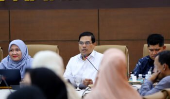 Rektor UIN Ar-Raniry Banda Aceh, Prof Dr Mujiburrahman MAg