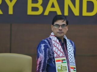Rektor Universitas Islam Negeri (UIN) Ar-Raniry Banda Aceh Prof Dr Mujiburrahman MAg