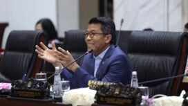 Ketua Komisi XI DPR RI Mukhamad Misbakhun, dalam Rapat Dengar Pendapat Umum (RDPU) di Gedung Nusantara I, Kompleks Parlemen, Senayan, Jakarta, Selasa (22/9). Foto: Kresno/Karisma