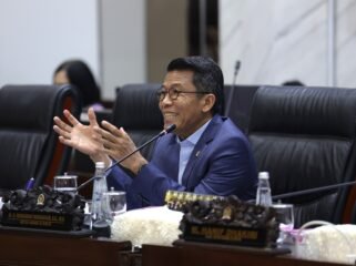 Ketua Komisi XI DPR RI Mukhamad Misbakhun, dalam Rapat Dengar Pendapat Umum (RDPU) di Gedung Nusantara I, Kompleks Parlemen, Senayan, Jakarta, Selasa (22/9). Foto: Kresno/Karisma