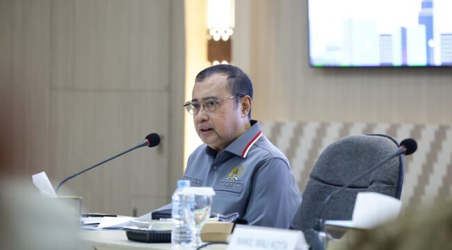 Wakil Ketua Komisi IX DPR RI Yahya Zaini, dalam Kunjungan Kerja Spesifik Komisi IX DPR RI ke Kota Pontianak, Kalimantan Barat, Jum'at (25/09/2026). Foto: Karisma/jk