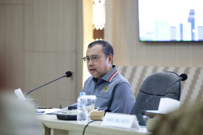
					Wakil Ketua Komisi IX DPR RI Yahya Zaini, dalam Kunjungan Kerja Spesifik Komisi IX DPR RI ke Kota Pontianak, Kalimantan Barat, Jum'at (25/09/2026). Foto: Karisma/jk