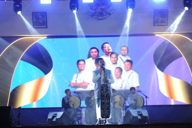 
					Wakili Aceh, Tangke Tampil di Lake Toba Traditional Music Festival