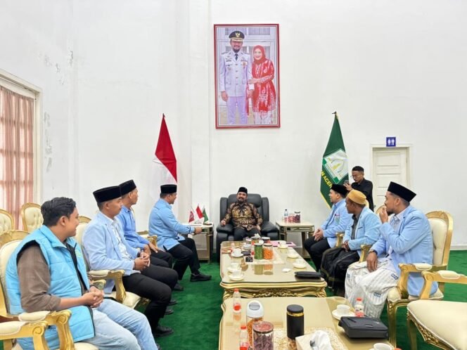 
					Jelang FASI, Bupati Alfarlaky Terima Audiensi Pengurus BKPRMI