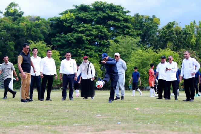 
					Buka Turnamen Piala Rektor 2026, Rektor UIN Ar-Raniry Ingatkan Sportivitas dan Waktu Salat
