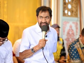 Gubernur Aceh Muzakir Manaf atau Mualem