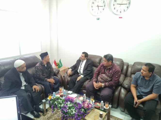 
					UIN Ar-Raniry-LIPIA Siapkan Kelas Bahasa Arab Gratis bagi Mahasiswa
