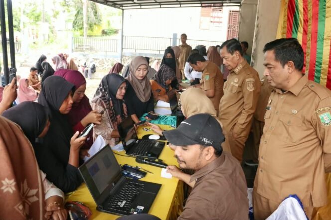 
					Wakil Wali Kota Sabang Pantau Aktivasi IKD di Paya Seunara