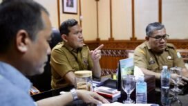 Wakil Gubernur Aceh, Fadhlullah, atau akrab disapa Dek Fadh