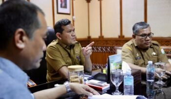 Wakil Gubernur Aceh, Fadhlullah, atau akrab disapa Dek Fadh